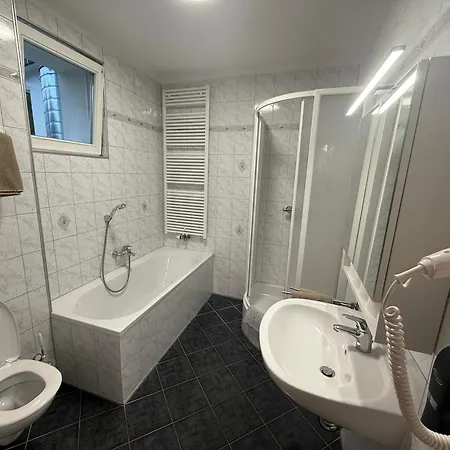 Gross Genuss 3* Kaibing