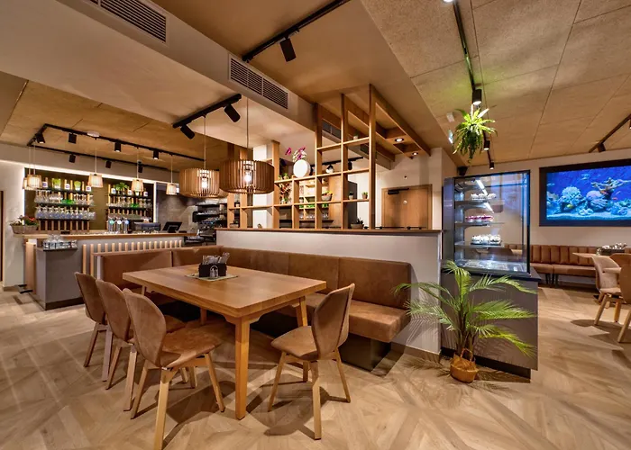 Gross Genuss فندق